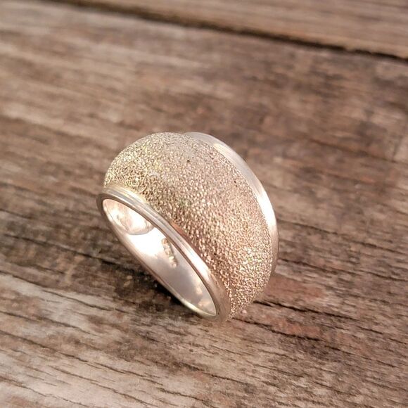 Stardust CZ Domed Sterling Silver Ring - Picture 4 of 10